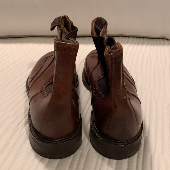 Kenneth Cole Men's chelsea boot with brogue details in brown leather Italy - Picture 3 of 16